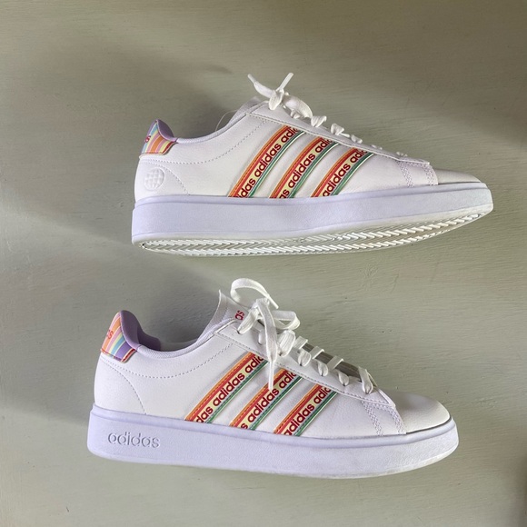 EUC Adidas x Farm Rio Grand Court 2.0 Footwear White - Picture 4 of 7